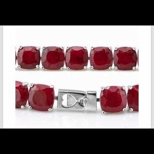 Gorgeous women’s 54 TCW ruby 7-inch bracelet